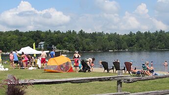 Calabogie Peaks Hotel, Ascend Hotel Collection