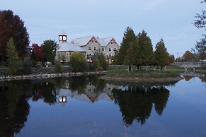 Calabogie Peaks Hotel, Ascend Hotel Collection