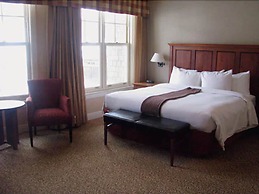 Calabogie Peaks Hotel, Ascend Hotel Collection