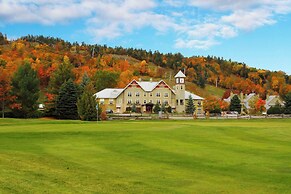 Calabogie Peaks Hotel, Ascend Hotel Collection