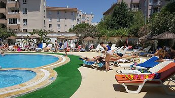 Golden Moon Apart Hotel