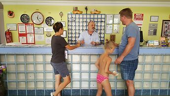 Golden Moon Apart Hotel