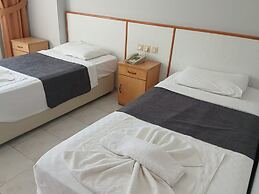 Golden Moon Apart Hotel