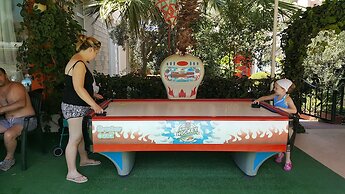 Golden Moon Apart Hotel