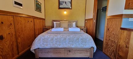 Eastern Reef Cottages