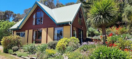 Eastern Reef Cottages