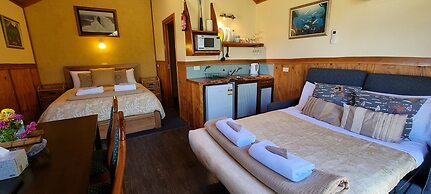 Eastern Reef Cottages