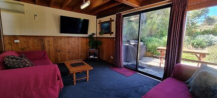 Eastern Reef Cottages