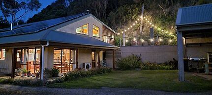 Eastern Reef Cottages