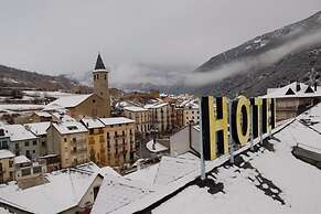 Hotel Pessets & Spa