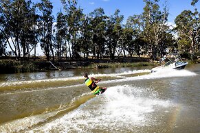 BIG4 Deniliquin Holiday Park