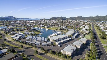 Sovereign Pier on the Waterways