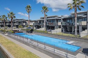 Sovereign Pier on the Waterways
