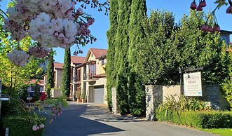 Settlers Boutique Motel