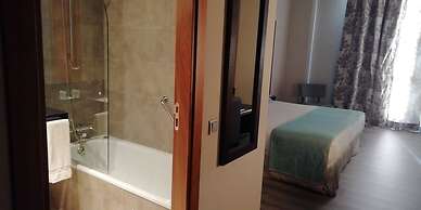 Hotel Ciudad de Ponferrada, Ascend Hotel Collection