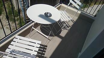 Christina Studios & Apartments