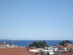 Christina Studios & Apartments