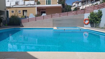 Christina Studios & Apartments