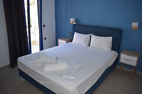 Christina Studios & Apartments