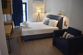 Christina Studios & Apartments