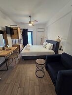 Christina Studios & Apartments