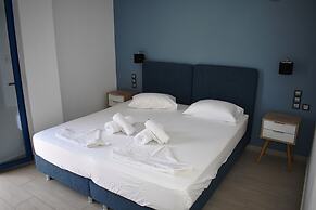 Christina Studios & Apartments