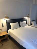 Christina Studios & Apartments