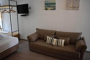 Christina Studios & Apartments