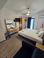 Christina Studios & Apartments