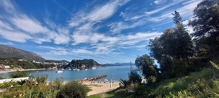 Christina Studios & Apartments