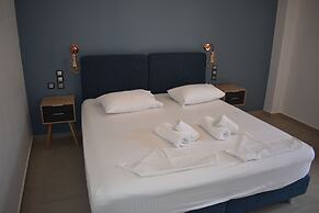 Christina Studios & Apartments