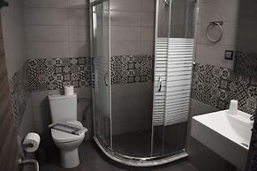 Christina Studios & Apartments