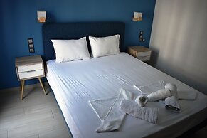 Christina Studios & Apartments