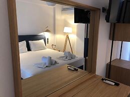 Christina Studios & Apartments