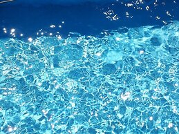 Christina Studios & Apartments