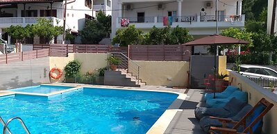 Christina Studios & Apartments