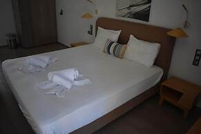 Christina Studios & Apartments