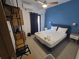 Christina Studios & Apartments