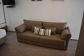 Christina Studios & Apartments