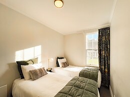 Kinloch Wilderness Retreat