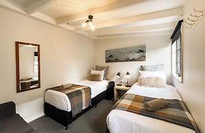 Kinloch Wilderness Retreat