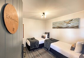 Kinloch Wilderness Retreat