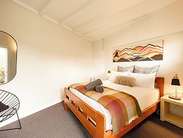 Kinloch Wilderness Retreat