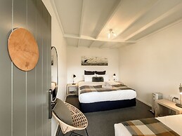 Kinloch Wilderness Retreat