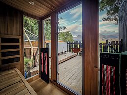 Kinloch Wilderness Retreat