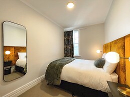 Kinloch Wilderness Retreat