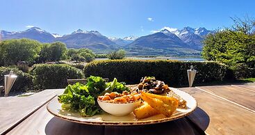 Kinloch Wilderness Retreat