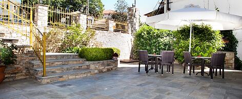 Erofili Hotel and Suites