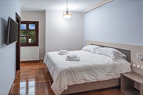 Erofili Hotel and Suites