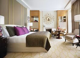 Corinthia London